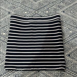 Forever 21 Black and White Skirt